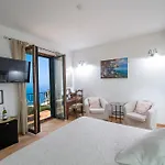 Solaria Bed & Breakfast 3*