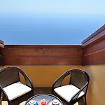 Solaria Bed & Breakfast 3*