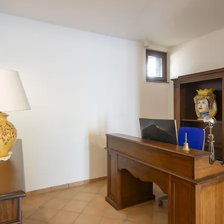 Solaria Bed and Breakfast 3*
