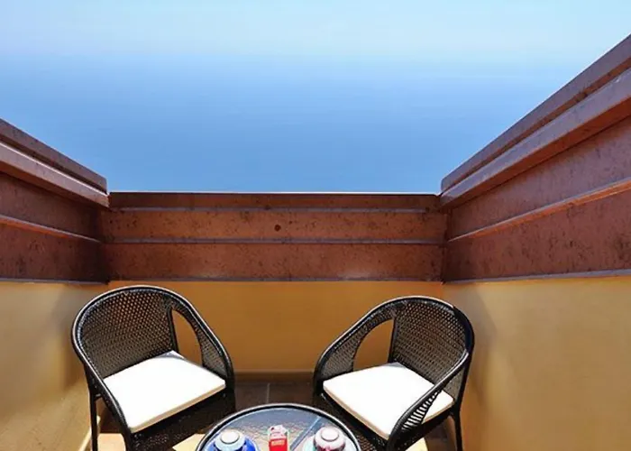 Solaria Nocleg ze śniadaniem 3*