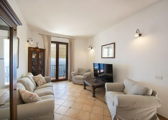 فندق مبيت وإفطار سولاريا 3*